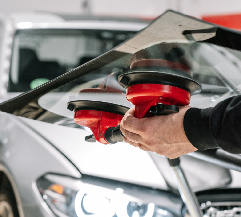 Windshield Glass Repair in Hamilton ON (2)