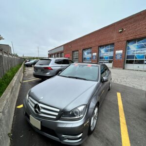 Mobile Auto Glass Repair Company Mississauga