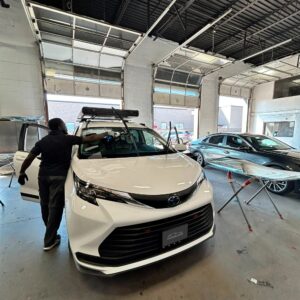 Mobile Windshield Chip Repair Technicians