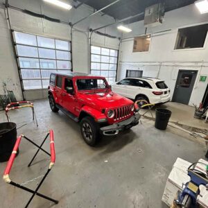 auto glass replacement shop near mississauga