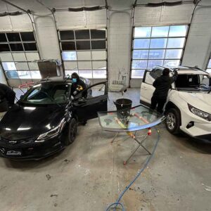 mobile auto glass chip repair professionals Etobicoke